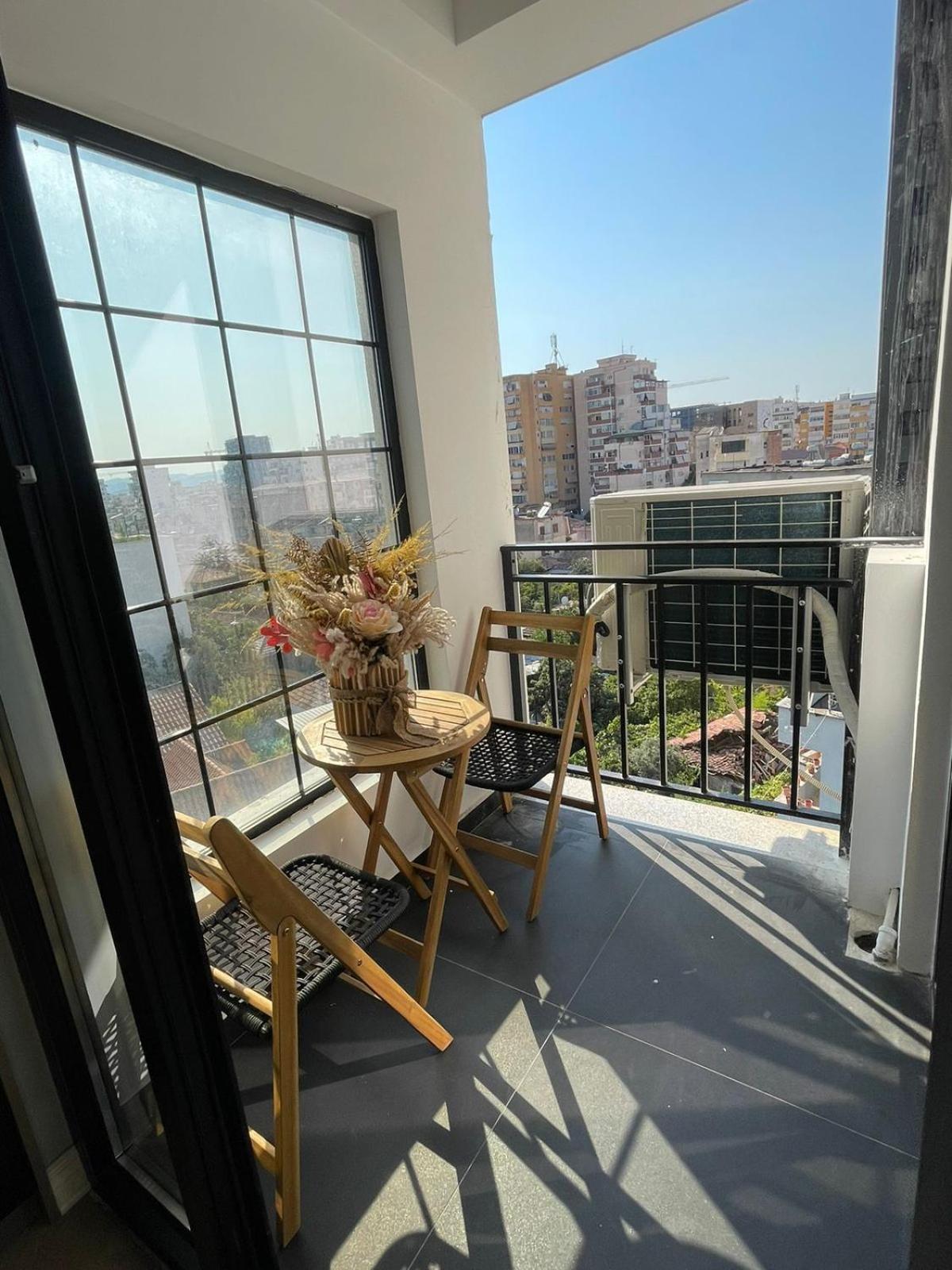 Luxury One Bedroom Apartment Tiranë Ngoại thất bức ảnh