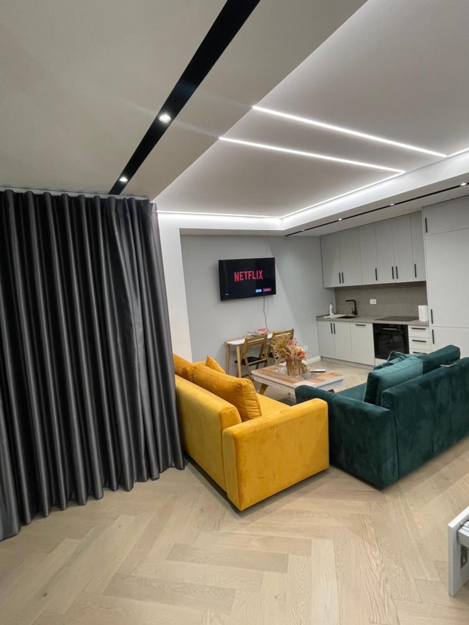 Luxury One Bedroom Apartment Tiranë Ngoại thất bức ảnh
