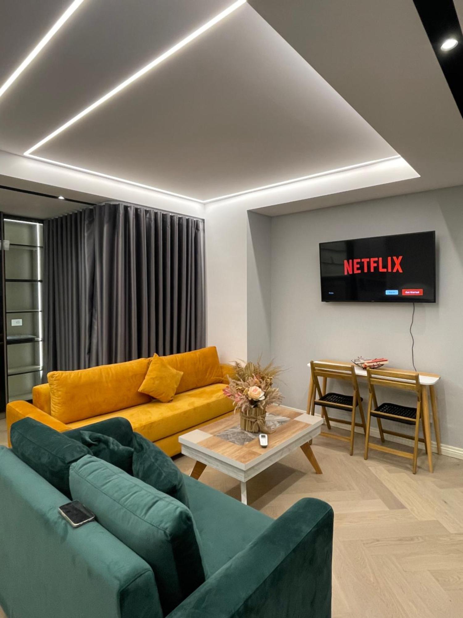 Luxury One Bedroom Apartment Tiranë Ngoại thất bức ảnh